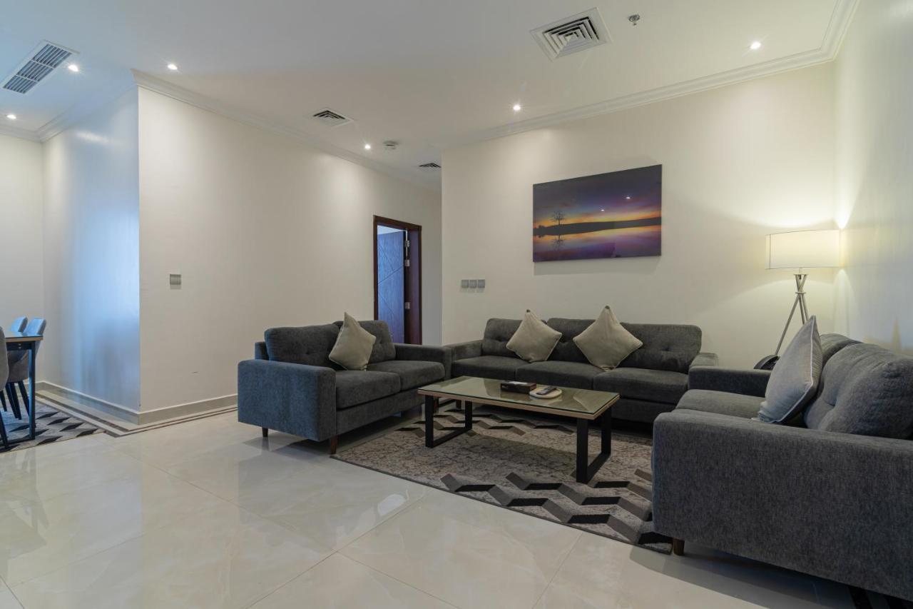 The Gate Hotel And Apartments Dammam Esterno foto