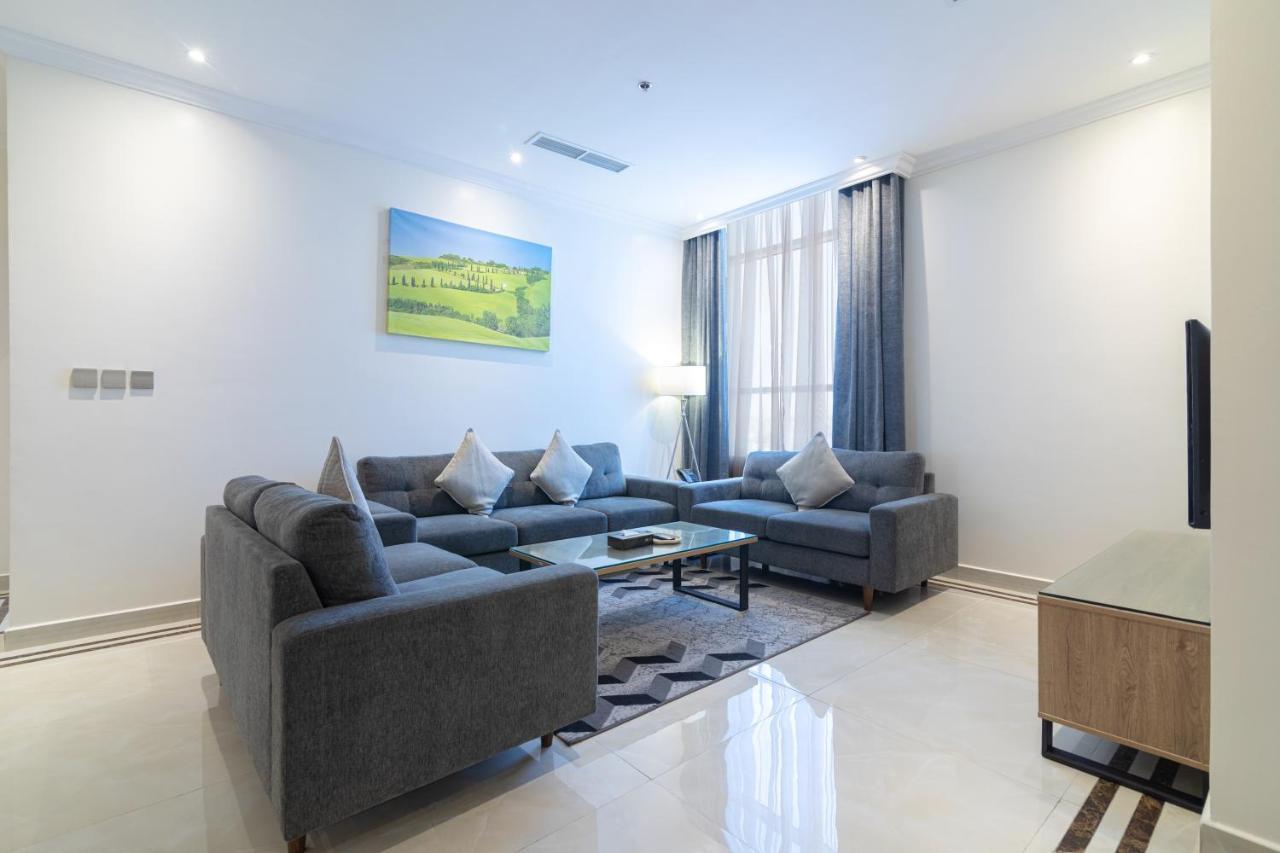 The Gate Hotel And Apartments Dammam Esterno foto